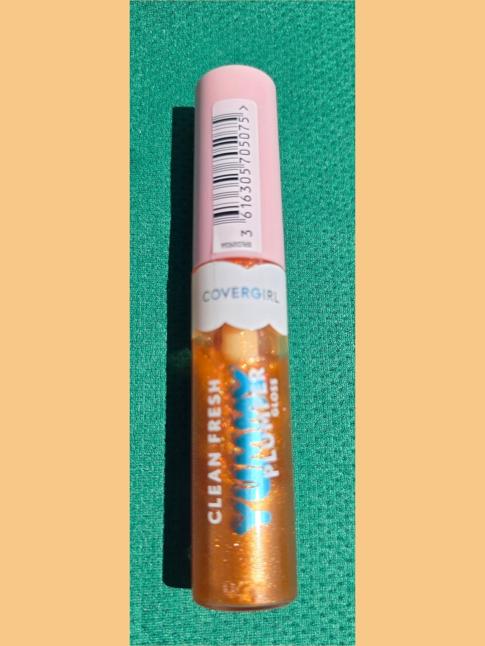 COVERGIRL Clean Fresh Plump Gloss